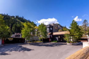 Отель Red Wolf Lodge at Olympic Valley  Скво-Вэлли